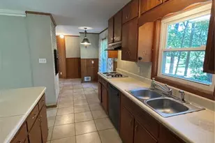 4252 Clydes Ct, Tucker, GA 30084 - Photo 7