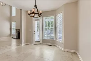 4612 Chardonnay Ct, Dunwoody, GA 30338 - Photo 7