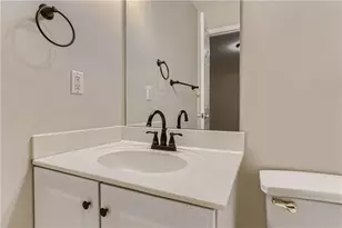 4612 Chardonnay Ct, Dunwoody, GA 30338 - Photo 15