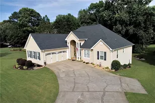 4010 Churchill Downs Dr, Gainesville, GA 30507 - Photo 55