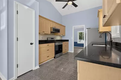 908 River Rock Drive, Woodstock, GA 30188 - Photo 13