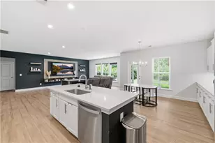 669 Fairway Dr, Acworth, GA 30101 - Photo 13