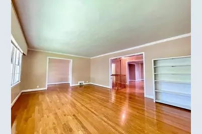 2396 Lavista Road NE, Atlanta, GA 30329 - Photo 3