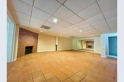 2396 Lavista Road NE, Atlanta, GA 30329 - Photo 23