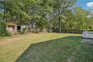 8882 Habersham Dr, Jonesboro, GA 30238 - Photo 19