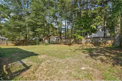 8882 Habersham Drive, Jonesboro, GA 30238 - Photo 17