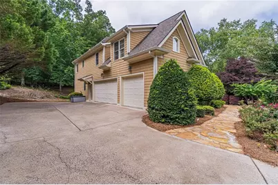 10205 Worthington Manor, Suwanee, GA 30024 - Photo 5