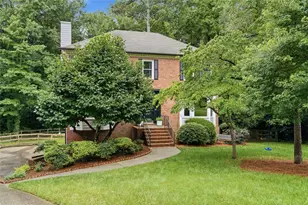 1430 Shadowrock Ct NE, Marietta, GA 30062 - Photo 1