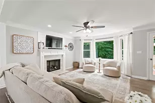 1430 Shadowrock Ct NE, Marietta, GA 30062 - Photo 9