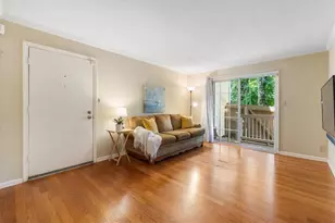 3140 7 Pines Ct, Atlanta, GA 30339 - Photo 3