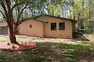 6820 Marlborough Cir S, South Fulton, GA 30349 - Photo 3