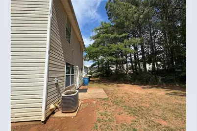 330 Crestfield Circle, Covington, GA 30016 - Photo 9