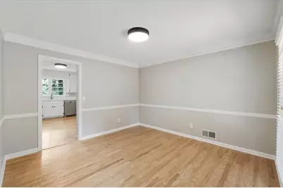153 Lakeside Drive NW, Kennesaw, GA 30144 - Photo 33