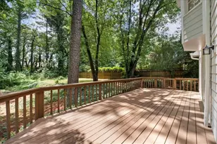 153 Lakeside Dr NW, Kennesaw, GA 30144 - Photo 29