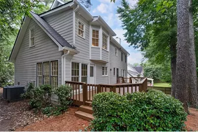 153 Lakeside Drive NW, Kennesaw, GA 30144 - Photo 71