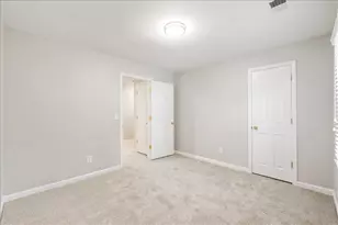 153 Lakeside Dr NW, Kennesaw, GA 30144 - Photo 45