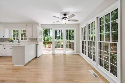 153 Lakeside Drive NW, Kennesaw, GA 30144 - Photo 27