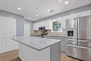 594 Kingston Ln, Conyers, GA 30012 - Photo 11