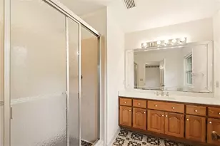 2355 N Peachtree Way, Dunwoody, GA 30338 - Photo 35