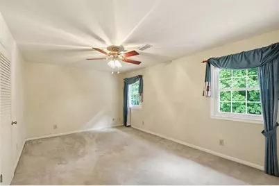 2355 N Peachtree Way, Dunwoody, GA 30338 - Photo 41