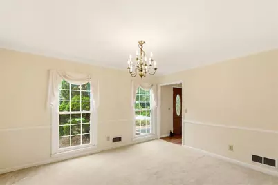 2355 N Peachtree Way, Dunwoody, GA 30338 - Photo 13