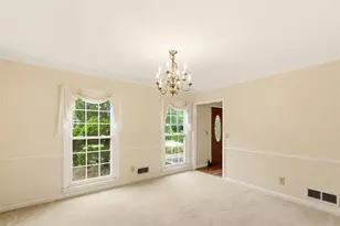 2355 N Peachtree Way, Dunwoody, GA 30338 - Photo 13