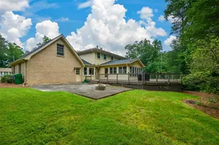 2355 N Peachtree Way, Dunwoody, GA 30338 - Photo 57