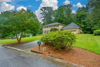 2355 N Peachtree Way, Atlanta, GA 30338 - Photo 1