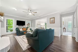 285 Windrift Ct, Roswell, GA 30076 - Photo 13