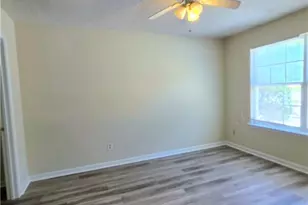 1020 Maple Valley Ct, Union City, GA 30291 - Photo 11