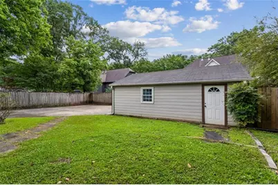 1910 La Dawn Lane, Atlanta, GA 30318 - Photo 25