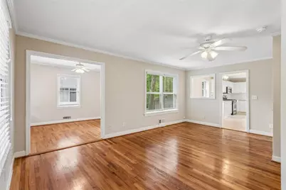 1910 La Dawn Lane, Atlanta, GA 30318 - Photo 5