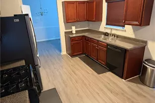 5589 Grande River Rd, Atlanta, GA 30349 - Photo 5
