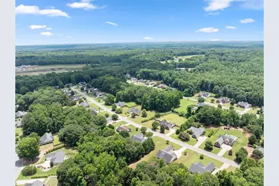198 Blue Grass Drive, Jefferson, GA 30549 - Photo 43