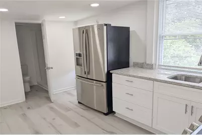 235 Dodd Avenue SW, Atlanta, GA 30315 - Photo 9