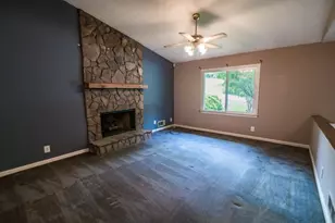 3881 Vicki Ct, Duluth, GA 30096 - Photo 3