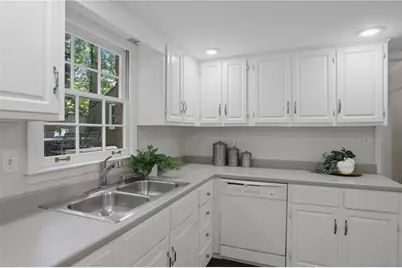 643 Grove Parkway SE, Marietta, GA 30067 - Photo 7