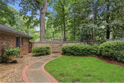 643 Grove Parkway SE, Marietta, GA 30067 - Photo 35
