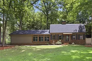 643 Grove Pkwy SE, Marietta, GA 30067 - Photo 1