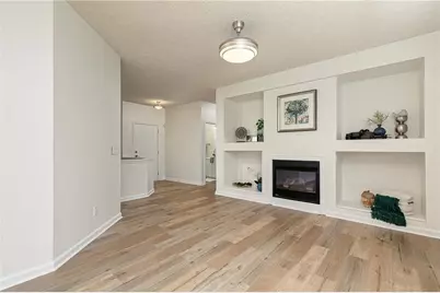 707 Bedford Court, Woodstock, GA 30188 - Photo 11