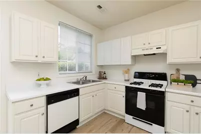 707 Bedford Court, Woodstock, GA 30188 - Photo 15
