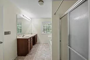 2150 Waterford Park Dr, Lawrenceville, GA 30044 - Photo 19