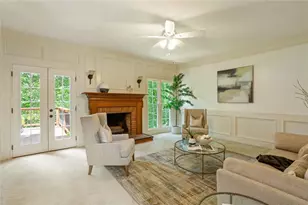 9305 Mackinac Dr, Johns Creek, GA 30022 - Photo 9