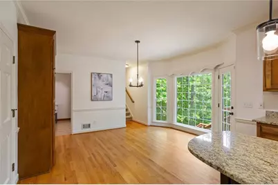 9305 Mackinac Drive, Johns Creek, GA 30022 - Photo 19