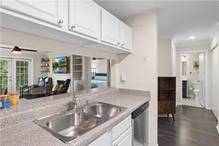3655 Habersham Rd NE, Atlanta, GA 30305 - Photo 13