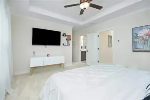 2048 Holtz Ln, Atlanta, GA 30318 - Photo 17