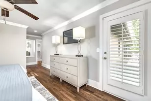 1921 Walthall Dr NW, Atlanta, GA 30318 - Photo 17