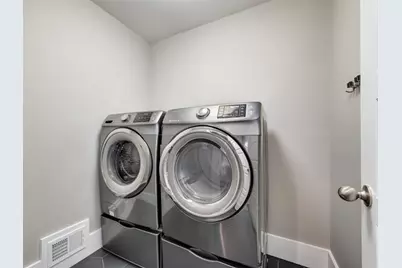 1921 Walthall Drive NW, Atlanta, GA 30318 - Photo 25