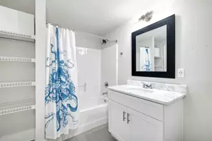 1921 Walthall Dr NW, Atlanta, GA 30318 - Photo 31