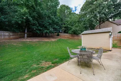 6050 Windsorcreek Drive, Douglasville, GA 30135 - Photo 11
